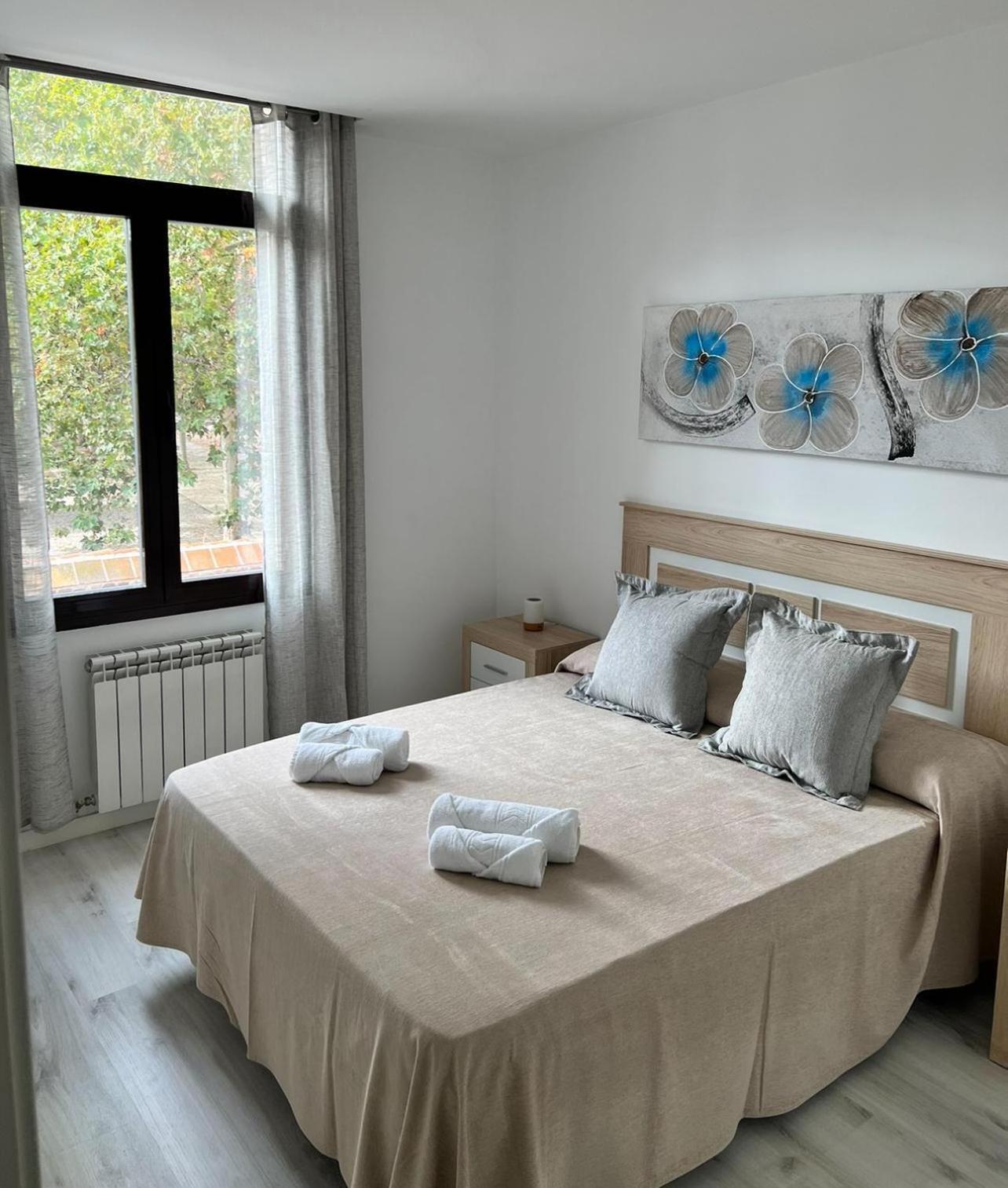 Empecinado 2 Personas Apartment Alcala de Henares Bagian luar foto