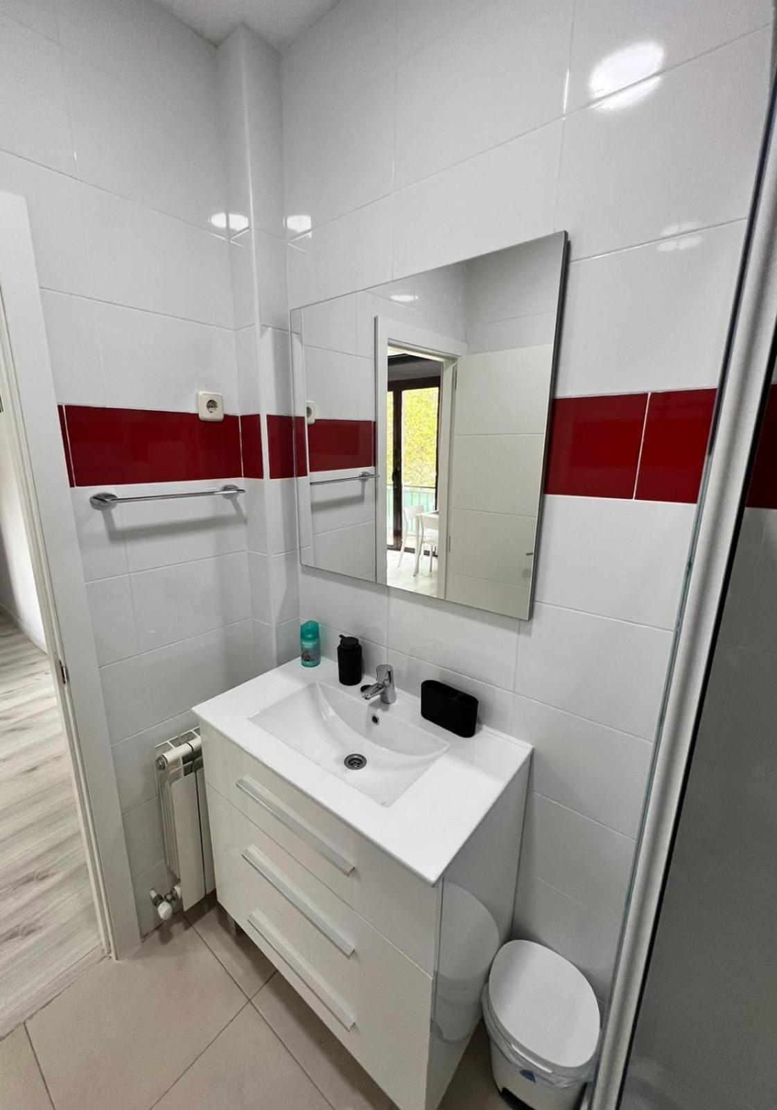 Empecinado 2 Personas Apartment Alcala de Henares Bagian luar foto